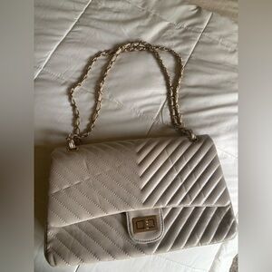 Elegant Beige Quilted Chain Bag